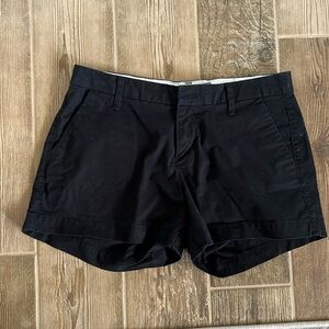 Old Navy black shorts. Size 0. Like new. 3” inseam.